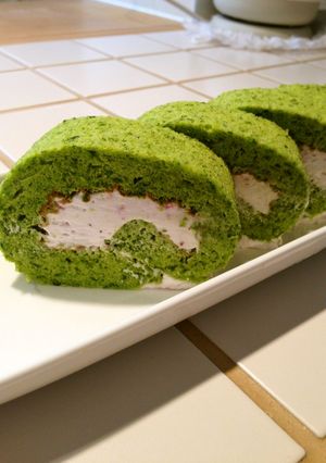 ほうれん草のロールケーキ-レシピのメイン写真