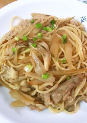 ごぼうと豚肉のピリ辛和風パスタ-レシピのメイン写真