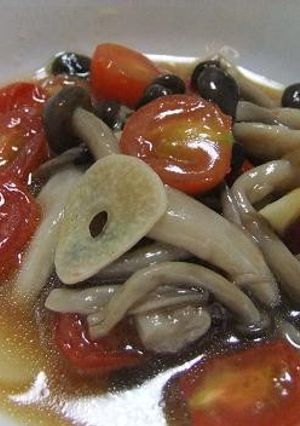 しめじとミニトマトの昆布つゆマリネ-レシピのメイン写真