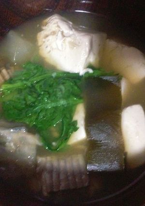 かすべ汁　根菜と豆腐入り　春菊添え-レシピのメイン写真