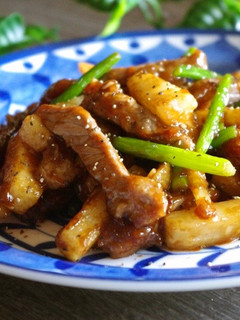 牛肉と長芋のオイスターソースバター炒め-レシピのメイン写真