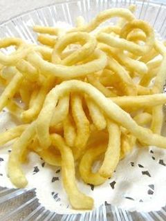 子供も喜ぶ!おやつにフライdeうどん!-レシピのメイン写真