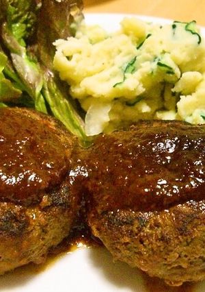 我が家の煮込みハンバーグ-レシピのメイン写真