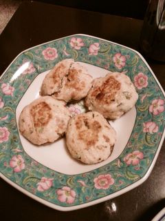 鶏つくね×うめ~しいたけバーグ-レシピのメイン写真