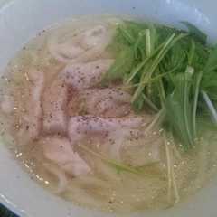 รูปของ 鍋一つで簡単！しっとり鶏むね　鶏塩うどん
