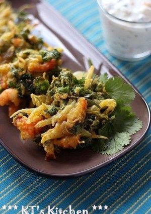 パクチーとエビ、玉ねぎのスパイスかき揚げ-レシピのメイン写真