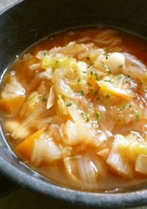 野菜たっぷりおかわり自由!トマトスープ-レシピのメイン写真