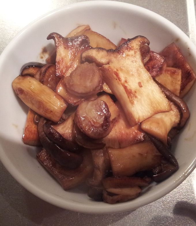 ヘルシー！ベビー帆立とエリンギ炒め by ひぃﾊﾞｰｻﾝ 【クックパッド