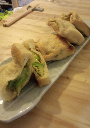 アボカド：とろーりチーズの包み焼き-レシピのメイン写真