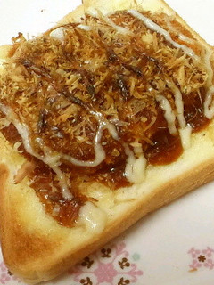 お好み焼き風トースト★簡単ズボラめし-レシピのメイン写真
