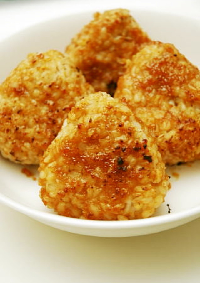 とろとろチーズin焼きおにぎり-レシピのメイン写真