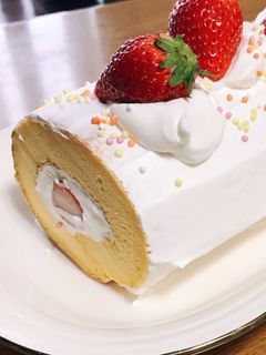 シフォン生地のロールケーキ-レシピのメイン写真