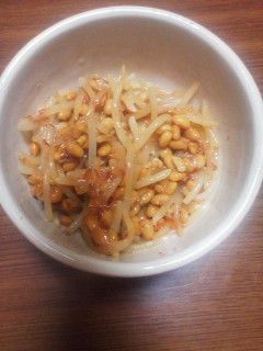 簡単ヘルシーなもやしと納豆和え-レシピのメイン写真