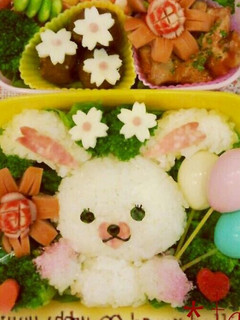 カンタンキャラ弁うさぎのモフィ-レシピのメイン写真