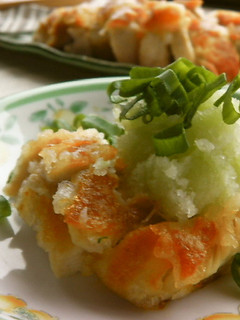 ふんわり鶏胸肉のパリパリ焼きオロシ添え♬-レシピのメイン写真