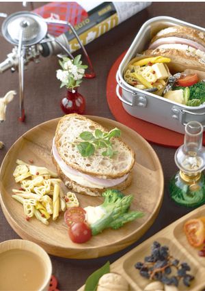 絵本みたいなホットランチボックス-レシピのメイン写真