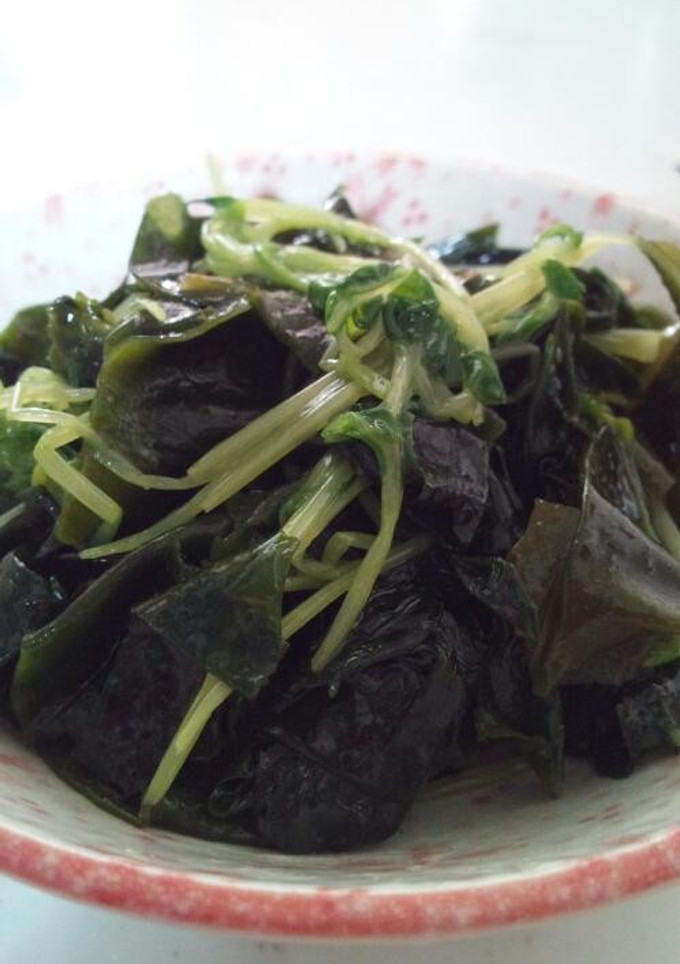 豆苗とワカメの和え物-レシピのメイン写真