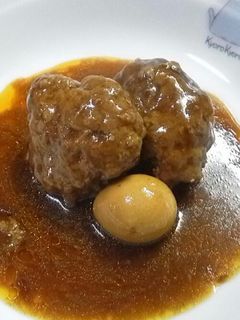 煮込みハンバーグ-レシピのメイン写真