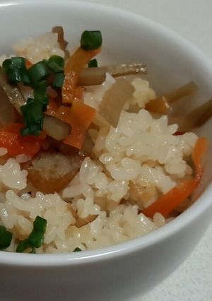 万能きんぴらごぼうで混ぜ込み御飯-レシピのメイン写真