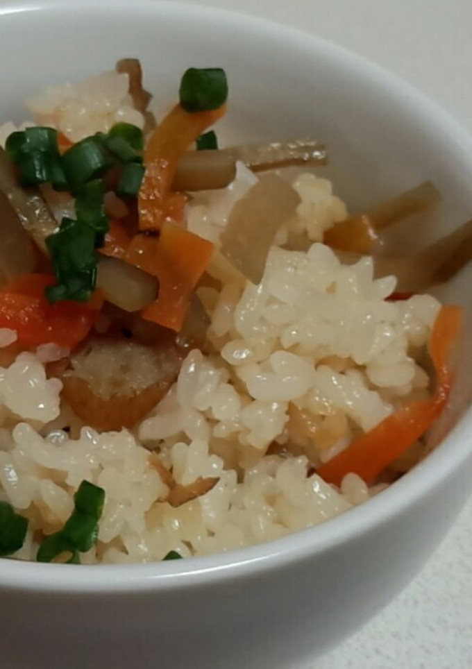 万能きんぴらごぼうで混ぜ込み御飯-レシピのメイン写真