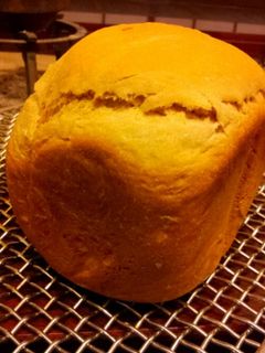 HBで全粒粉入り食パン-レシピのメイン写真