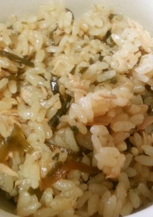 ツナと塩昆布の炊き込みご飯☆簡単☆時短-レシピのメイン写真