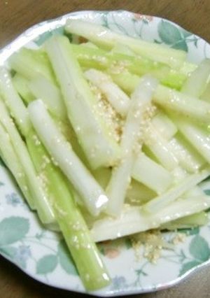ボウルをゆすって味付ける、セロリのナムル-レシピのメイン写真