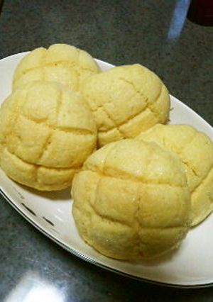 ミルメークでメロン風味♪のメロンパン-レシピのメイン写真