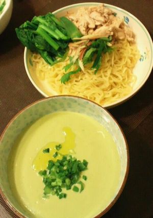 どっかで見た？アボカドと豆腐のつけそば-レシピのメイン写真