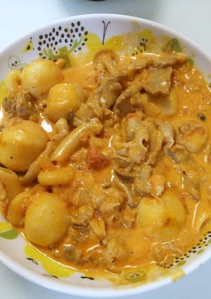 里芋と豚肉のトマトクリーム（ペンネ入）-レシピのメイン写真
