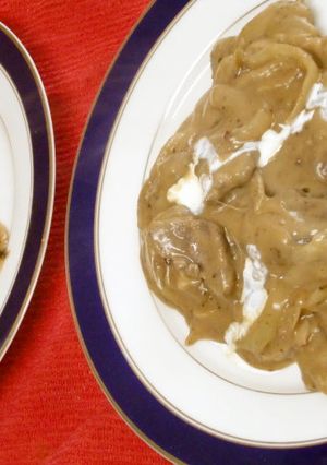 安く固い肉で作る絶品のビーフストロガノフ-レシピのメイン写真