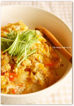 節約レシピ!親子丼みたいなひき肉卵とじ丼-レシピのメイン写真