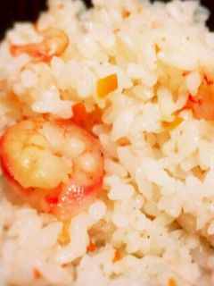 炊飯ジャーパラパラ海老ピラフ-レシピのメイン写真
