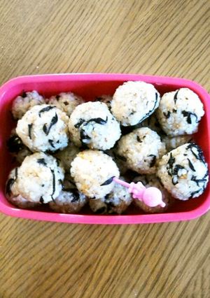 コロコロ☺おにぎり-レシピのメイン写真