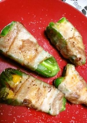 チーズinピーマンの肉巻き-レシピのメイン写真