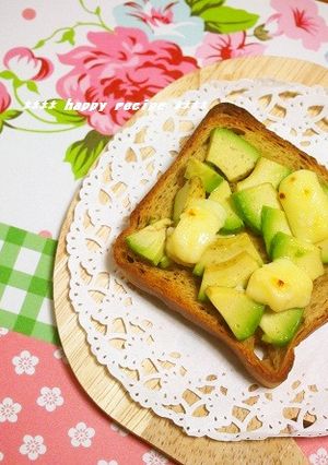 アボカドと塩麹チーズのトースト-レシピのメイン写真