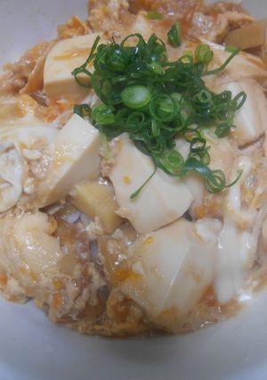 絹ごし豆腐とたけのこ煮入り玉子丼-レシピのメイン写真