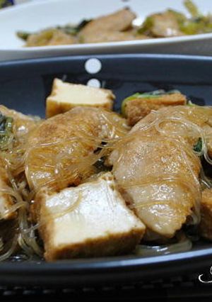 手羽先と春雨と厚揚げのオイスターソース煮-レシピのメイン写真