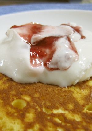 レモンホットケーキ with ヨーグルト-レシピのメイン写真