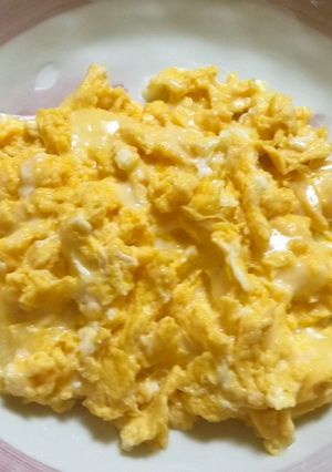チーズたっぷり☆いり卵-レシピのメイン写真