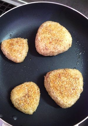 混ぜて焼くだけ10分！焼おにぎり☆-レシピのメイン写真