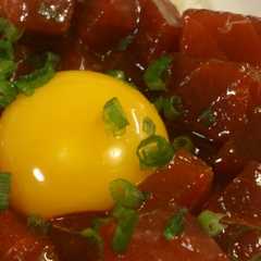 รูปของ まぐろユッケ丼