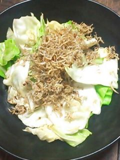 カリカリじゃこ乗せキャベツ炒め-レシピのメイン写真