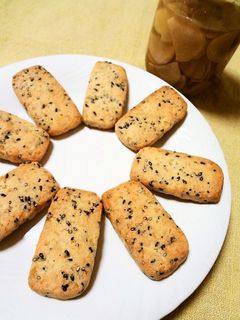 はちみつしょうがのごま入りクッキー-レシピのメイン写真