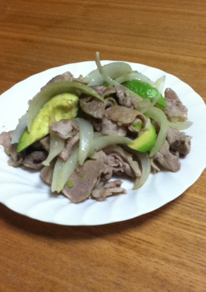 豚肉と玉葱とアボカドのあっさり炒め-レシピのメイン写真
