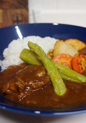 じっくりコトコト・・・牛すじカレー-レシピのメイン写真