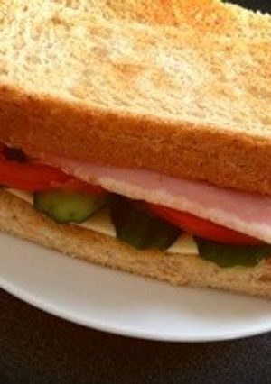ライ麦パン DE 野菜サンド-レシピのメイン写真