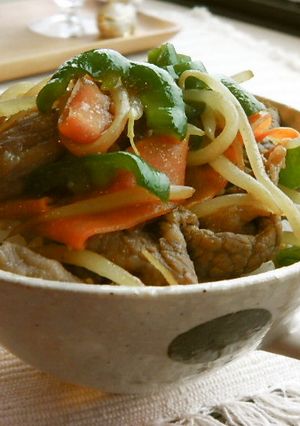 お弁当にもピッタリ♬牛肉カラフル丼❤-レシピのメイン写真