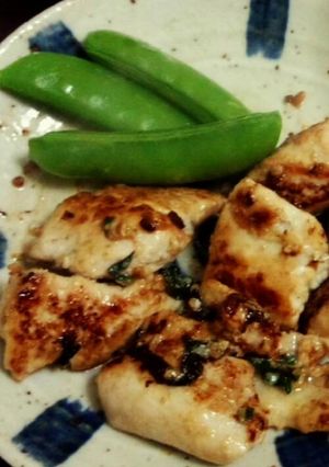 漬けて焼くだけ！柔らか鶏胸肉の生姜塩麹漬-レシピのメイン写真