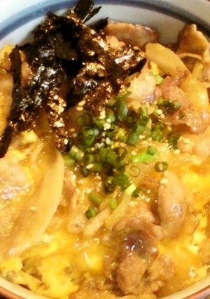 [一人前]　卵とじ豚丼　-レシピのメイン写真